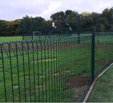 Outdoor Galvanized Welded BRC Mesh Fence/Roll Top Garden Security Fence