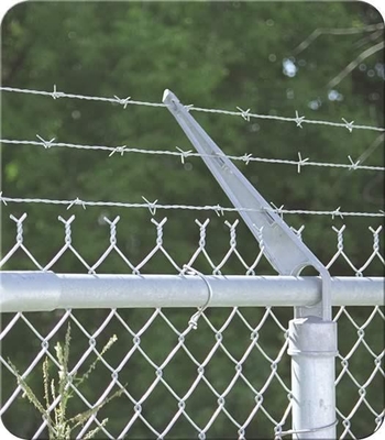 3.0mm galvanized pvc coated mesh rolls cyclone wire chainlink fence panels chain link fence